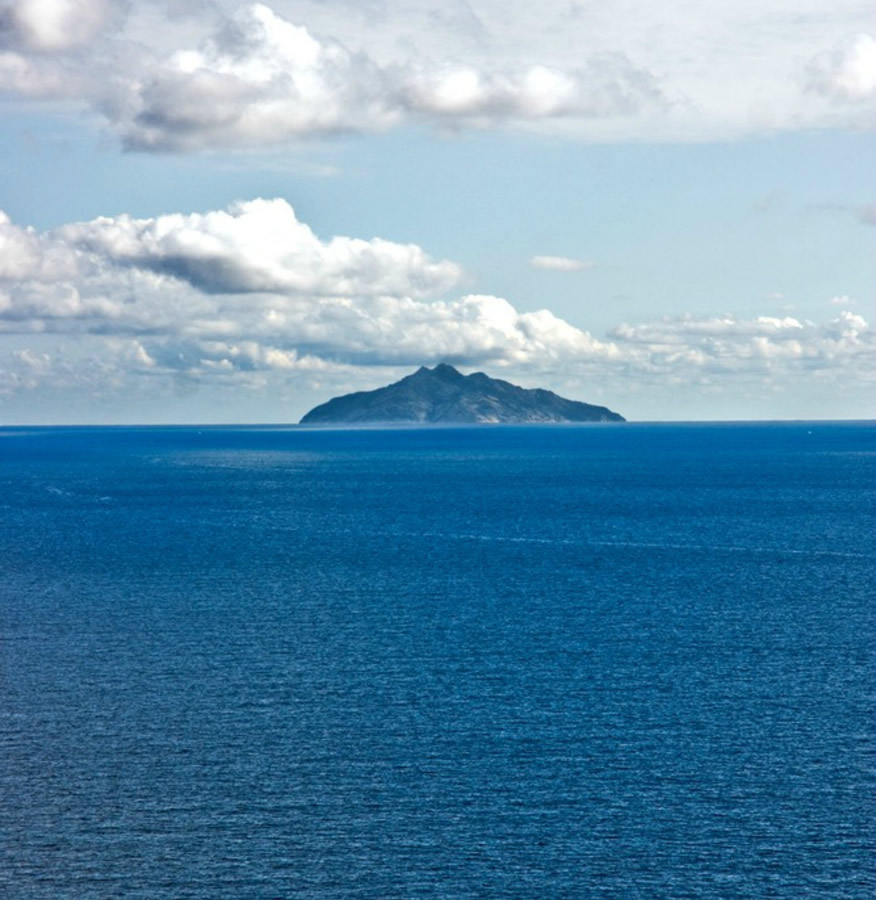 Montecristo, natura allo stato puro